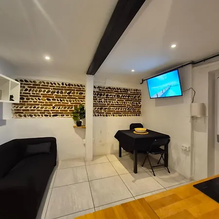 T4 Authentique Toulousain Fully Equiped- 3bed 5person Hypercentre *