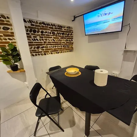 Appartamento T4 Authentique Toulousain Fully Equiped- 3bed 5person Hypercentre Tolosa